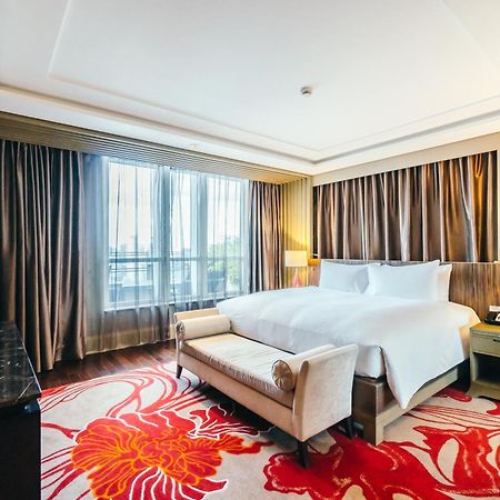 Hotel Sky Wood At Airport 뉴델리 외부 사진